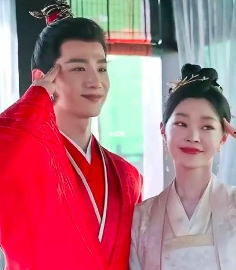 狗仔爆料白敬亭宋轶最新,狗仔爆料下的甜蜜瞬间